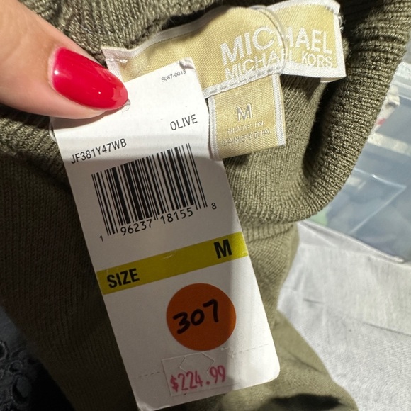 Micheal Kors | OLIVE Wool Blend Turtle Neck Dress - Picture 6 of 6